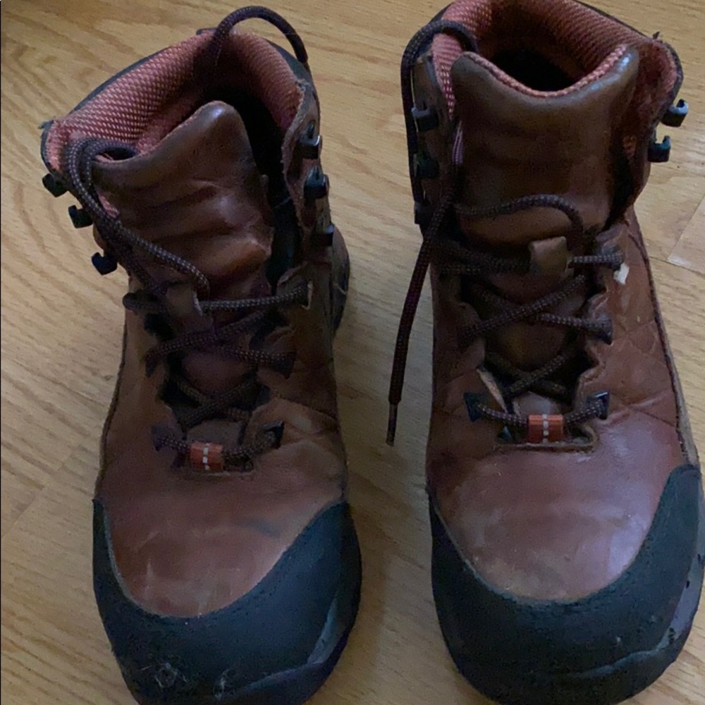 Women’s steel toe work boots